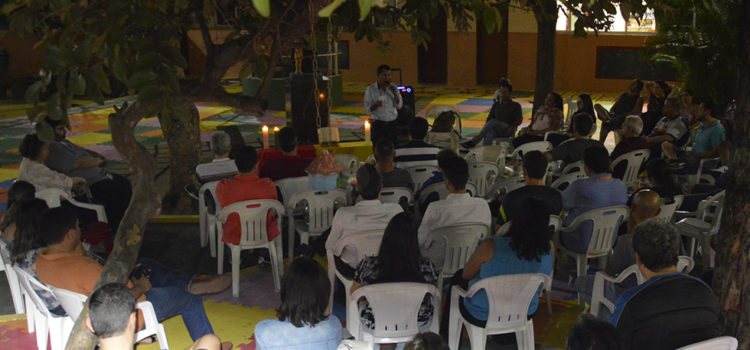 Momento Orante com os pais dos catequizandos