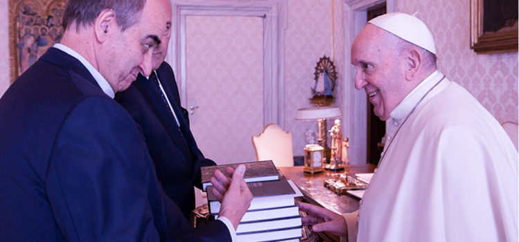Padre Geral Escolápio encontra com o Papa Francisco